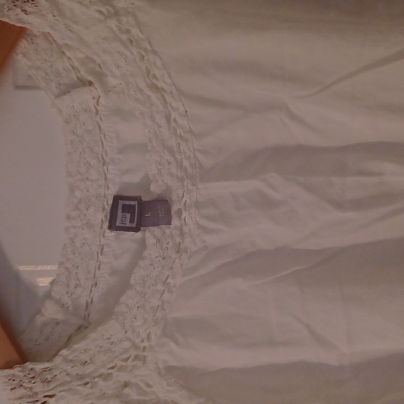 JCP womens white blouse lace on sleeves and bottom size L 100% cotton - Picture 5 of 6